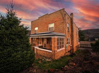 94 Lafayette Ave, Palmerton, PA 18071