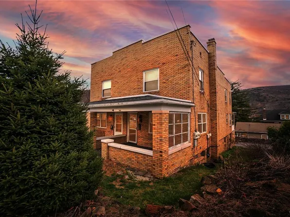 94 Lafayette Ave, Palmerton, PA 18071