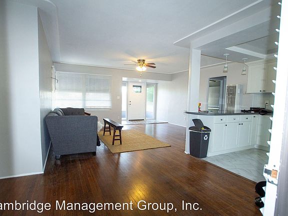 3rd image of 4510 48th St #1