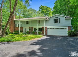 3 Naomi Ln, East Lyme, CT 06333