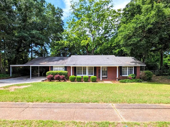 258 S College St, Newton, AL 36352