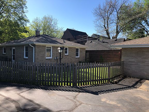 4th image of 707 Cornelia St