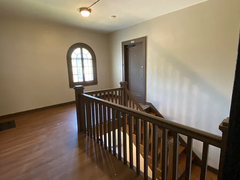301 W Whitney Ave #203 — Photo 13