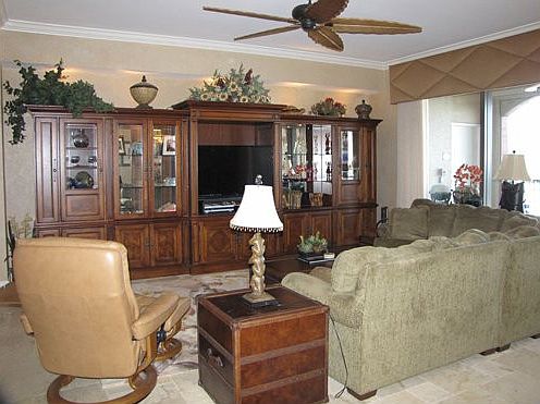 4th image of 720 N Collier Blvd Unit 201