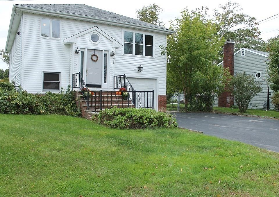 38 Briggs St, Taunton, MA 02780 Zillow