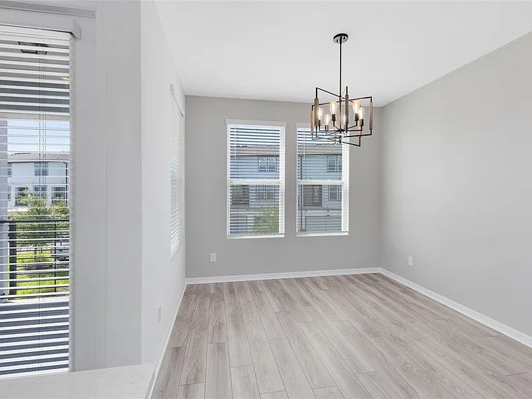 8472 Sperry St — Photo 11