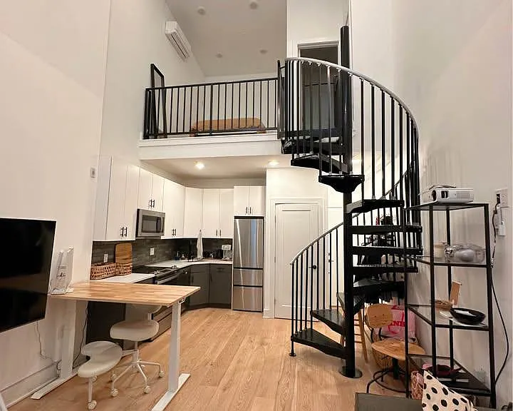 136 Chestnut St #3F — Photo 2