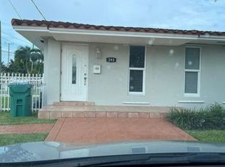 293 NW 73rd Ave, Miami, FL 33126