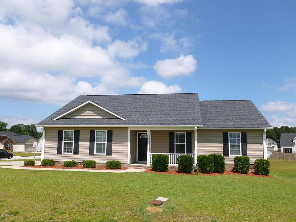 1st image of 105 Hill Farm Dr
