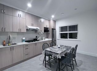 1538 E 61st Ave #2, Vancouver, BC V5P 2J4