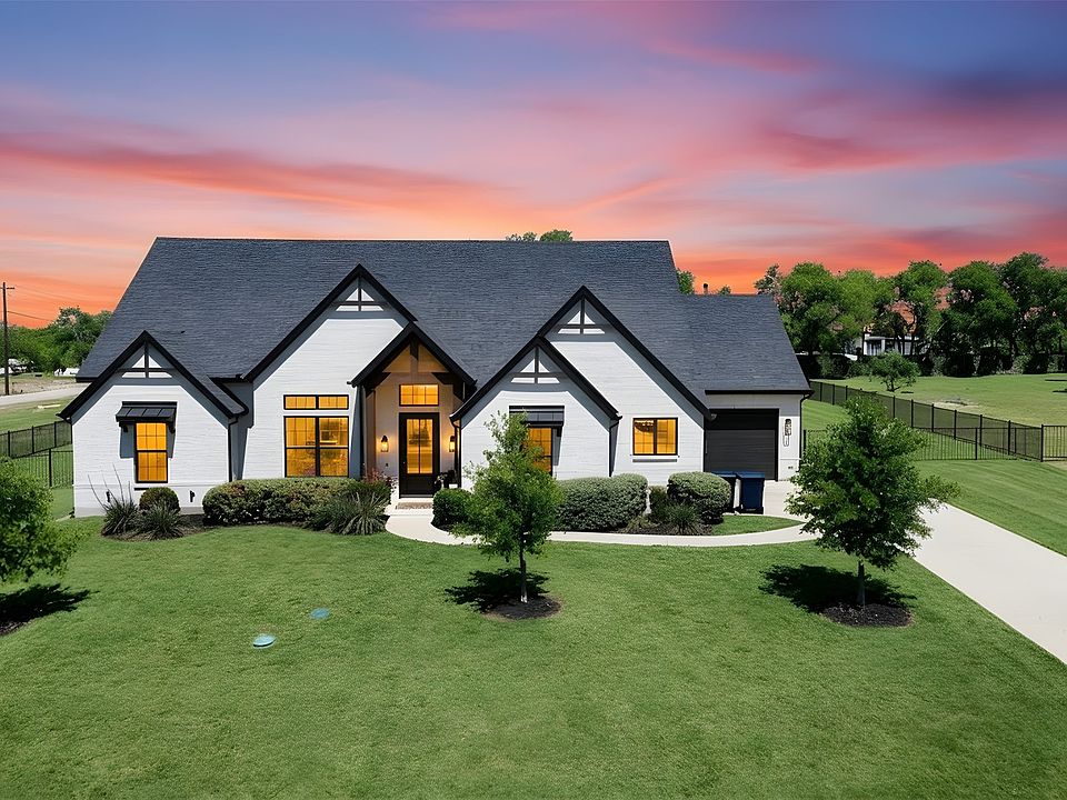 1st image of 2652 Kessler Dr