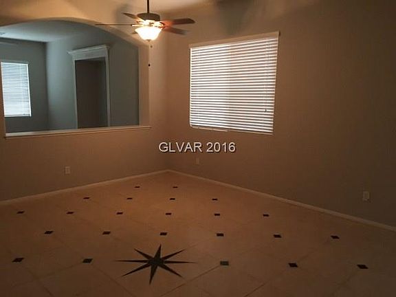 2nd image of 2520 Wellworth Ave #0