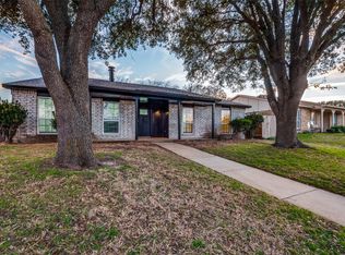 7302 Flameleaf Pl, Dallas, TX 75249