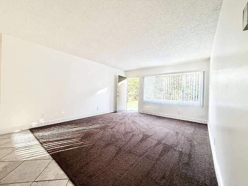 2 bed, 1.0 bath, 850 sqft, $2,100 — Photo 4