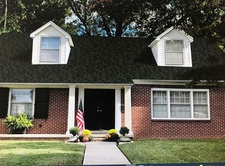 712 Woodlawn St, Union City, TN 38261