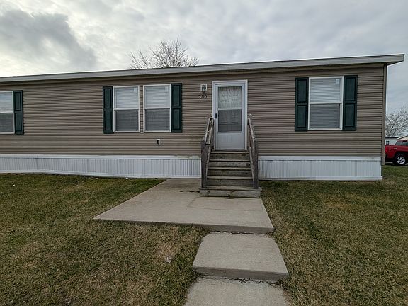 2nd image of 750 Pine St