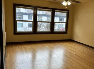 16 Valley St APT 33, Seattle, WA 98109
