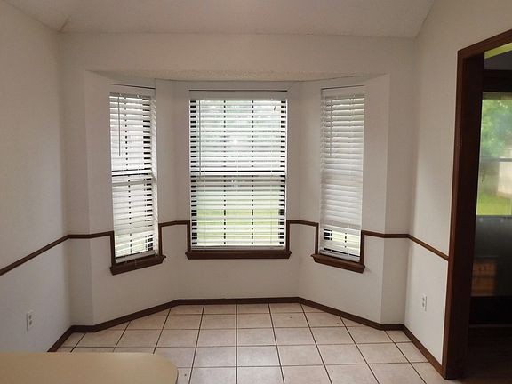 3rd image of 1205 SW 99th Ter