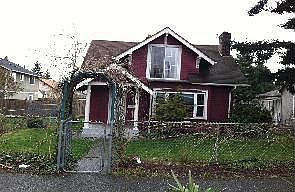 4th image of 6207 S Montgomery St