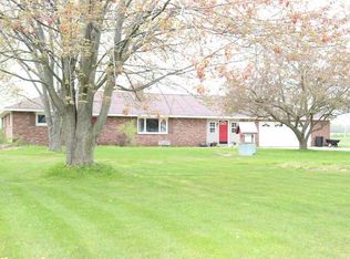 8933 N Mission Rd, Clare, MI 48617