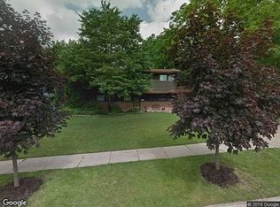 1530 Rosalind Rd SE, East Grand Rapids, MI