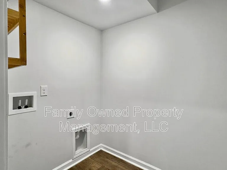 422 Blue Elderberry Run — Photo 36
