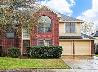 2953 Waterloo Rd, Pearland, TX 77581