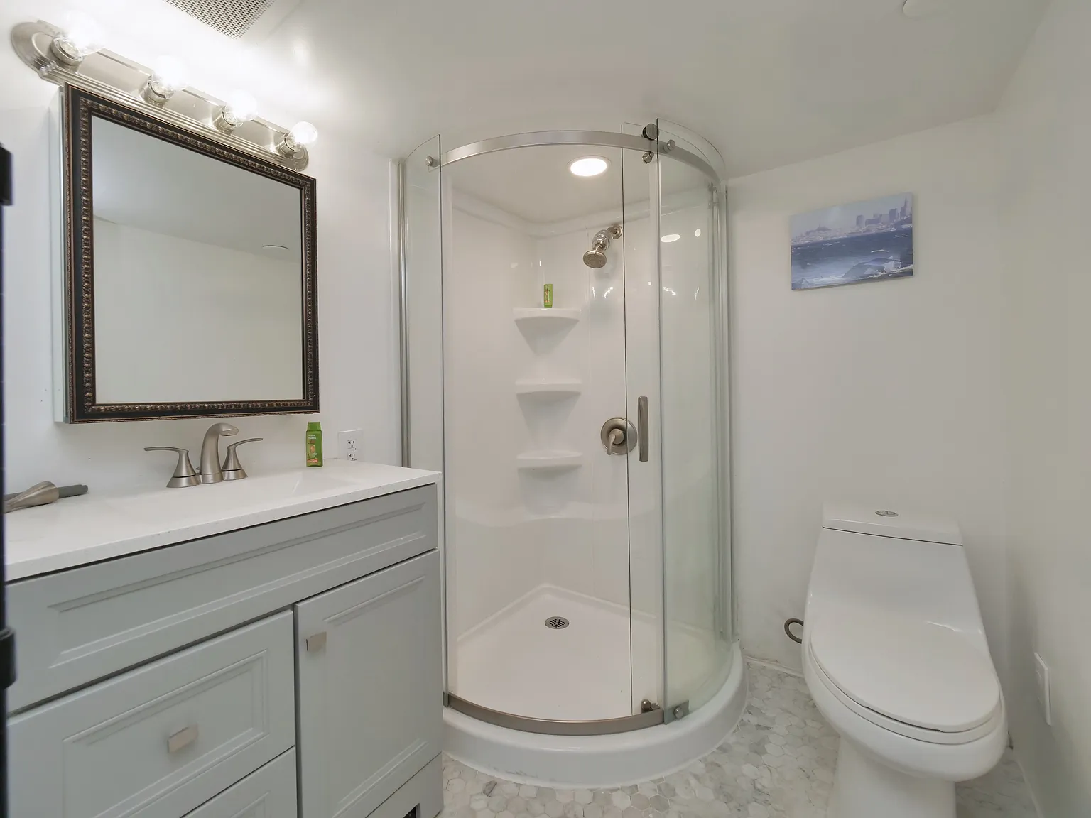 Studio, 550 sqft, $2,750 — Photo 2
