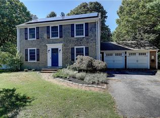 6 Old River Rd, Barrington, RI 02806