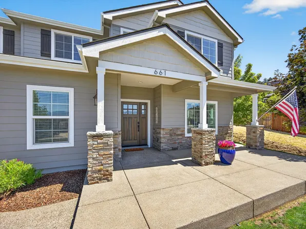 661 Forest Ridge Dr, Medford, OR 97504