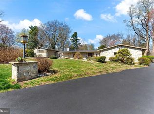 962 Frazier Rd, Rydal, PA 19046