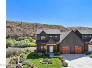 105 Schaan Dr, Dubois, WY 82513