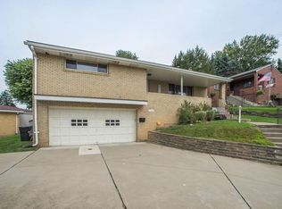 566 E Garden Rd, Pittsburgh, PA 15227