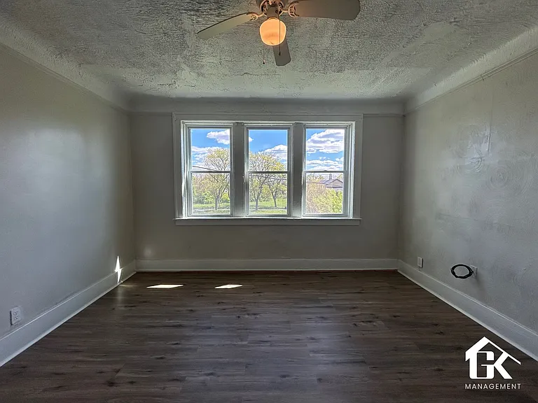 Scovel Apartments — Photo 35