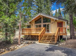 658 Sunset Rd, Carnelian Bay, CA 96140