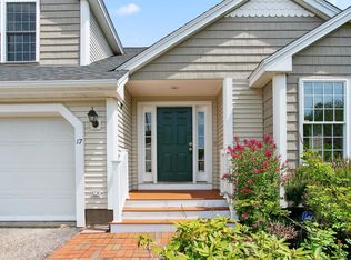 17 Dovetail Ln #18, Dover, NH 03820