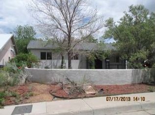 1818 Aliso Dr NE, Albuquerque, NM 87110