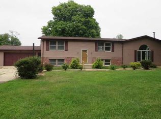 6368 E 900 S, Ladoga, IN 47954