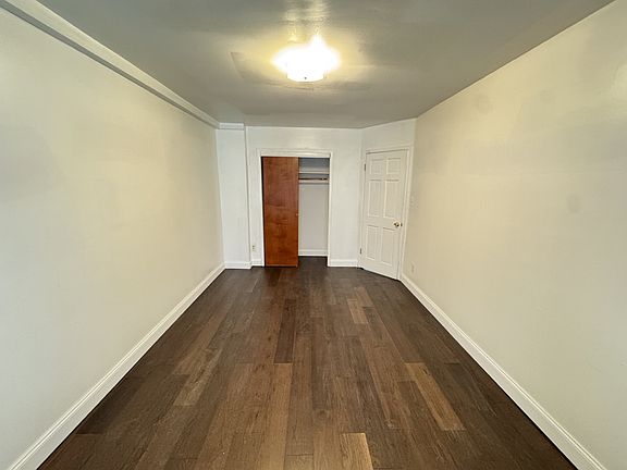 5th image of 1030 Elder Ave #2