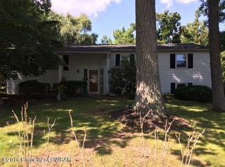 13 Willow St, Sugarloaf, PA 18249
