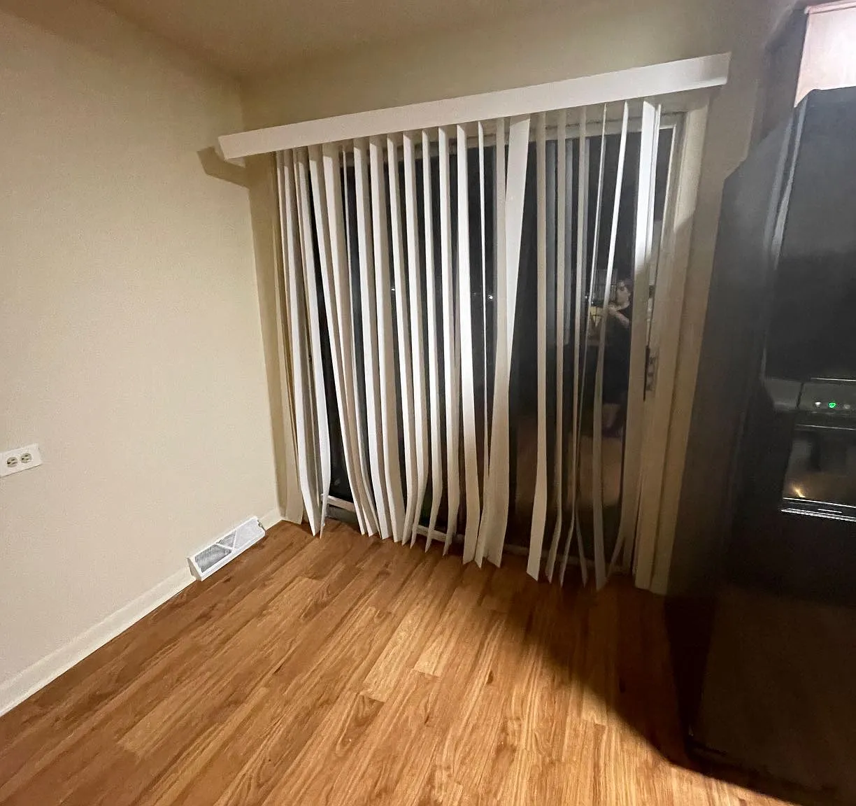2 bed, 1.5 bath, 900 sqft, $1,495 — Photo 1