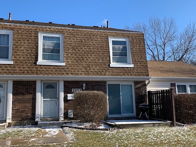 1st image of 2213 Dorchester Ct #0