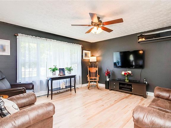 2nd image of 9 Anna Ave