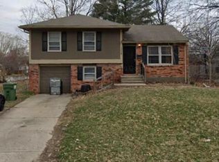 13628 Spring St, Grandview, MO 64030