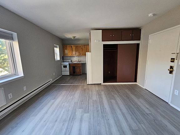 3rd image of 156 Fountain St #2A2