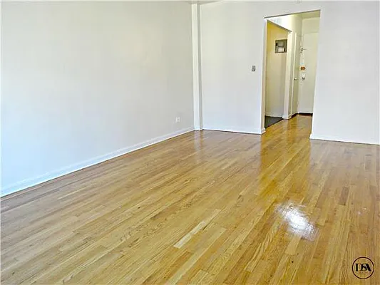 Rented by DSA Realty | media 20