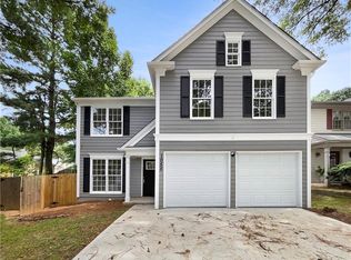 1055 Wenham Ln, Lawrenceville, GA 30044