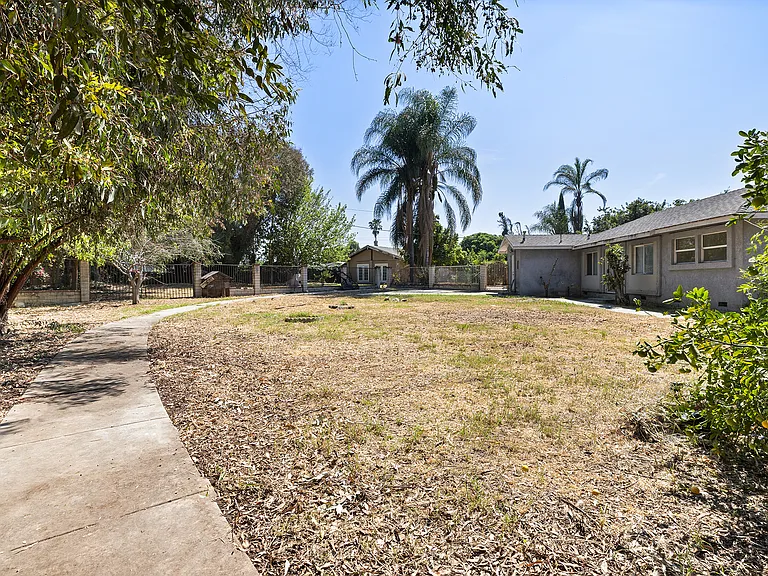 18533 Farjardo St — Photo 11