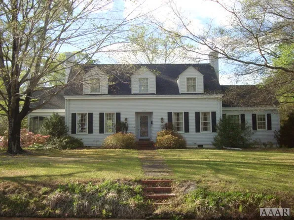 105 W Camden St, Windsor, NC 27983