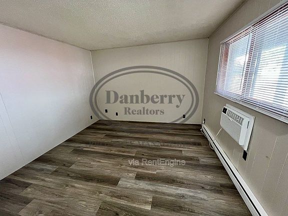 2nd image of 725 N Cory St #B